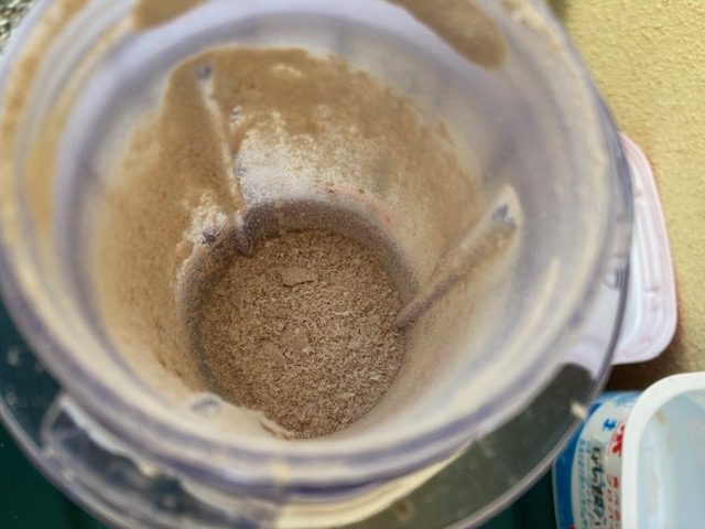 粉砕後の卵の殻