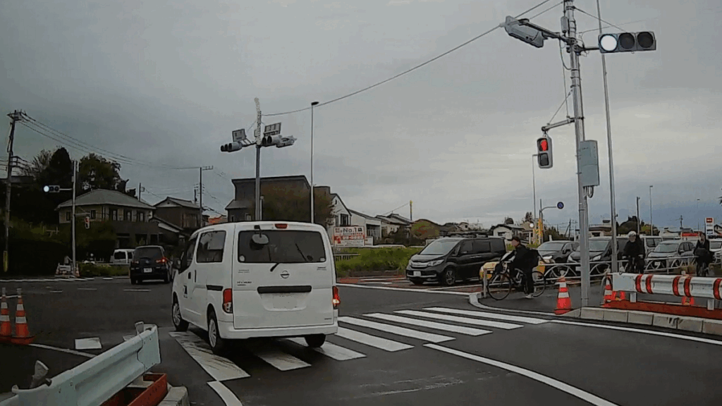 甲州街道　坂下交差点