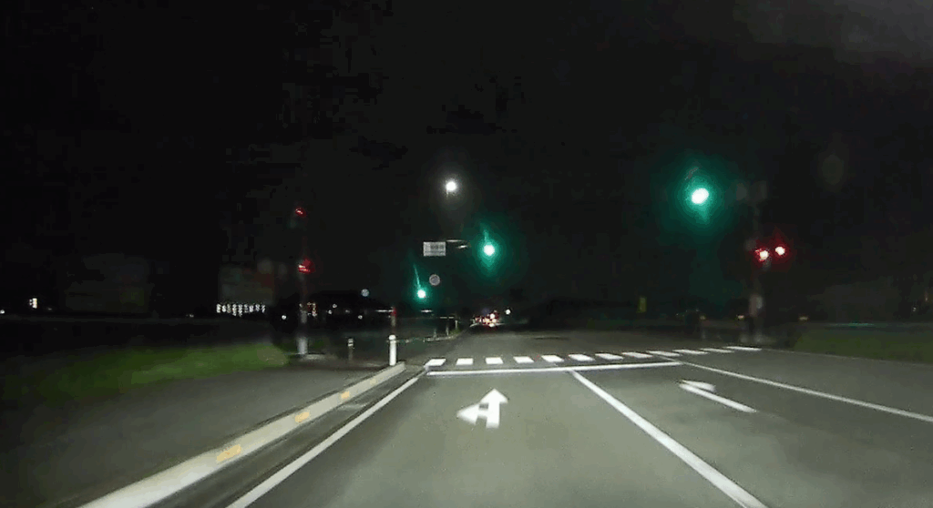 米原バイパス　信号機