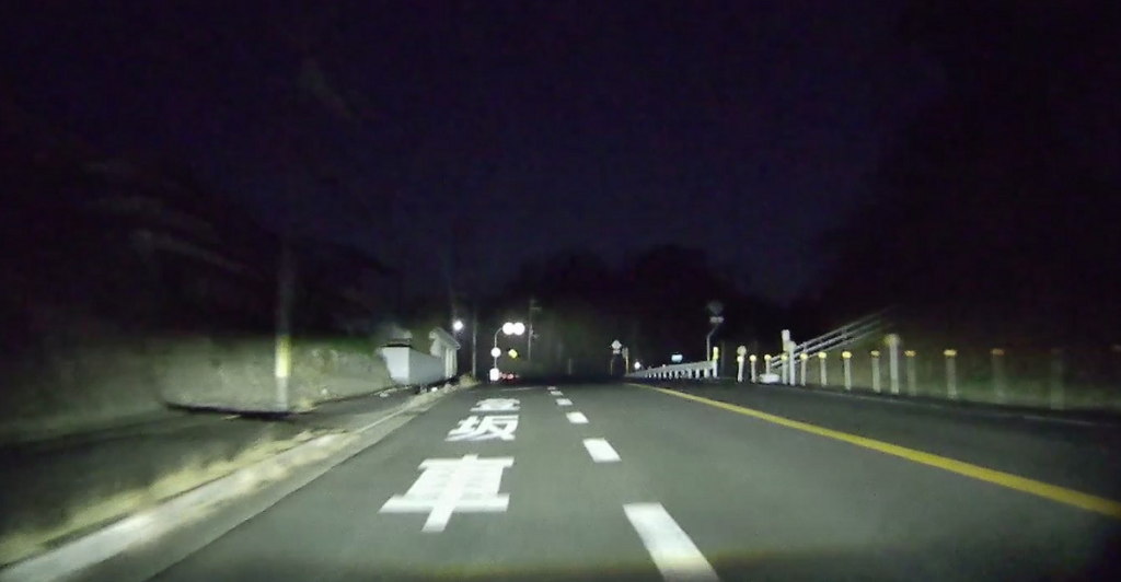 木津川左岸沿いの山道